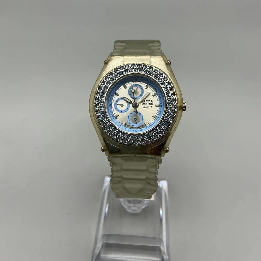 Vintage United Womens Watch 32mm Silver Blue Dial Gem Bezel Clear New Battery